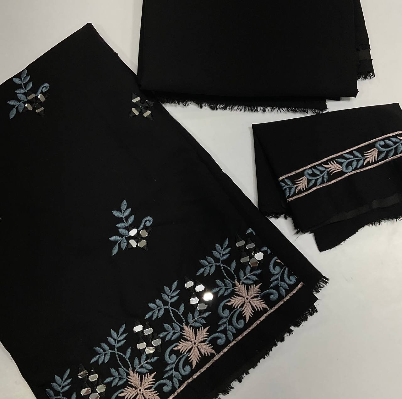 Embroidered Mirror Work Black Men's Kurta 5 Embroidered Mirror Work Black Men's Kurta - Image 5