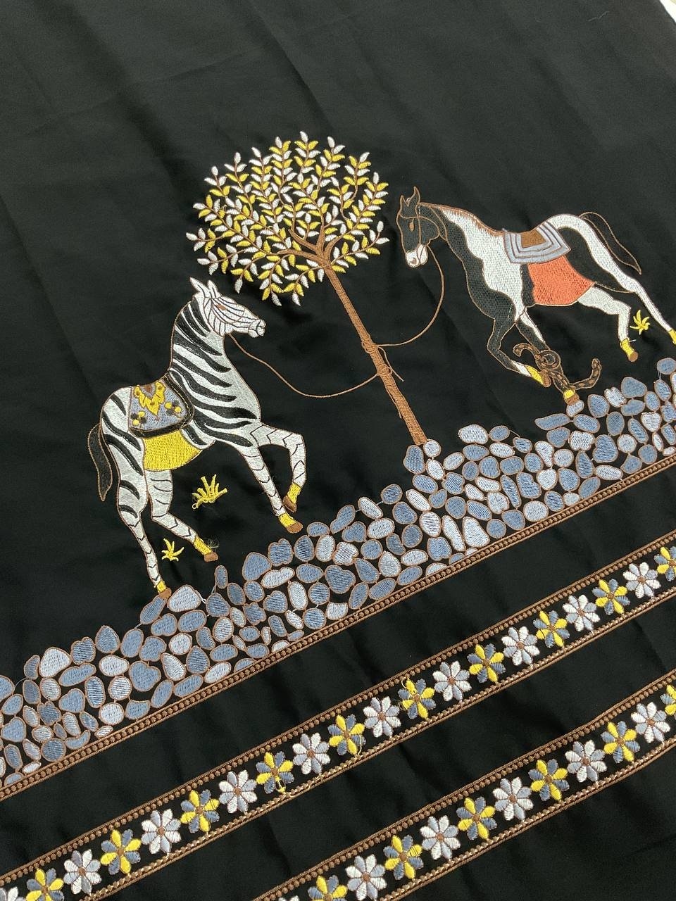 Black Embroidered Ethnic Kurta 3 Black Embroidered Ethnic Kurta - Image 3