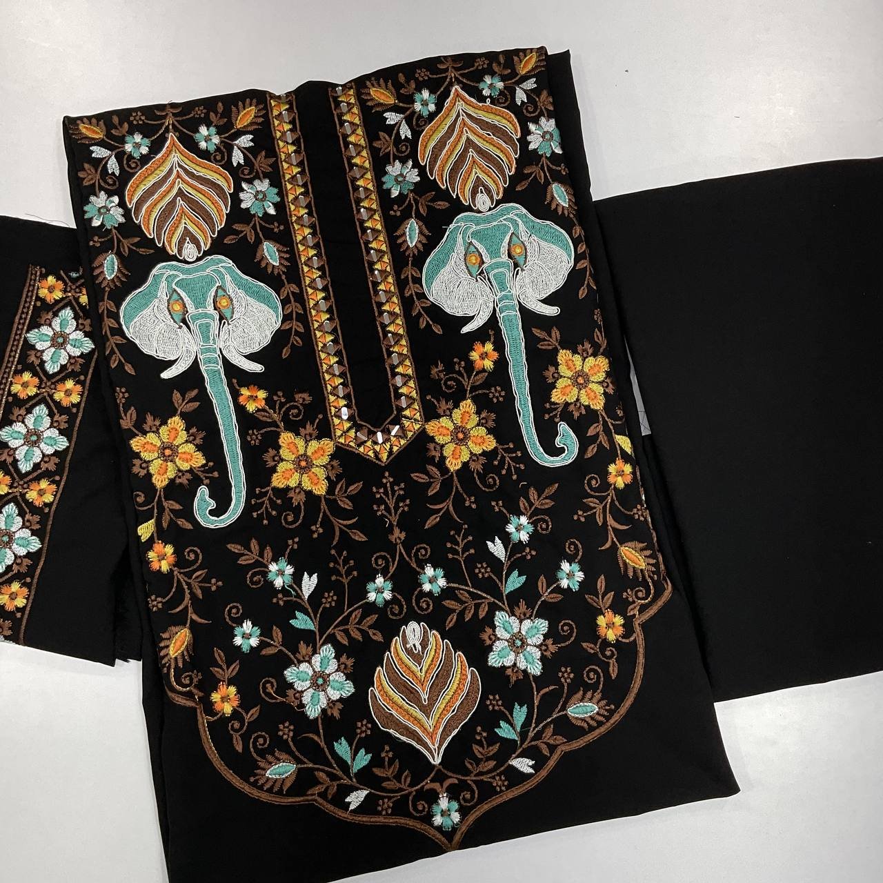 Black Embroidered Ethnic Kurta 2 Black Embroidered Ethnic Kurta - Image 2
